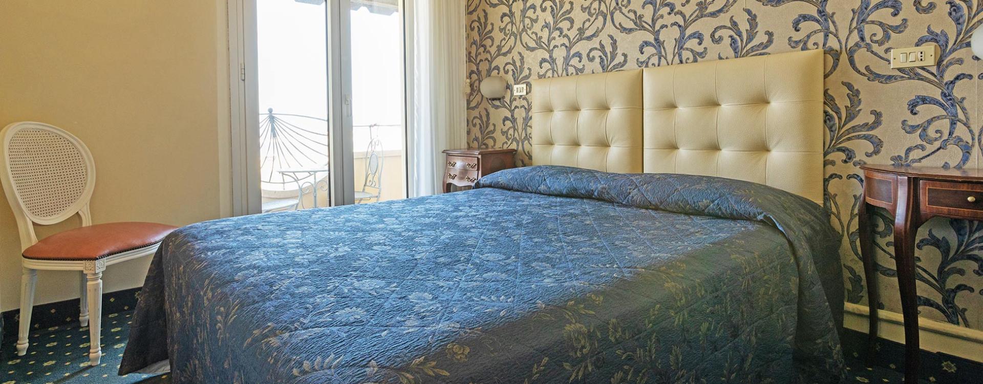 hotelriver.rimini en rooms 005