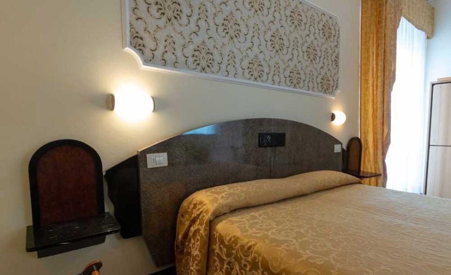hotelriver.rimini en rooms 014